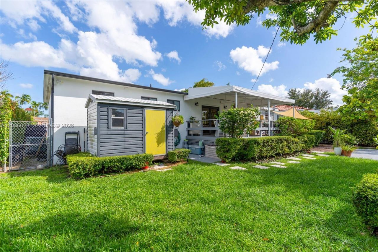 Please Call For Address, Miami, FL 33155 Photo