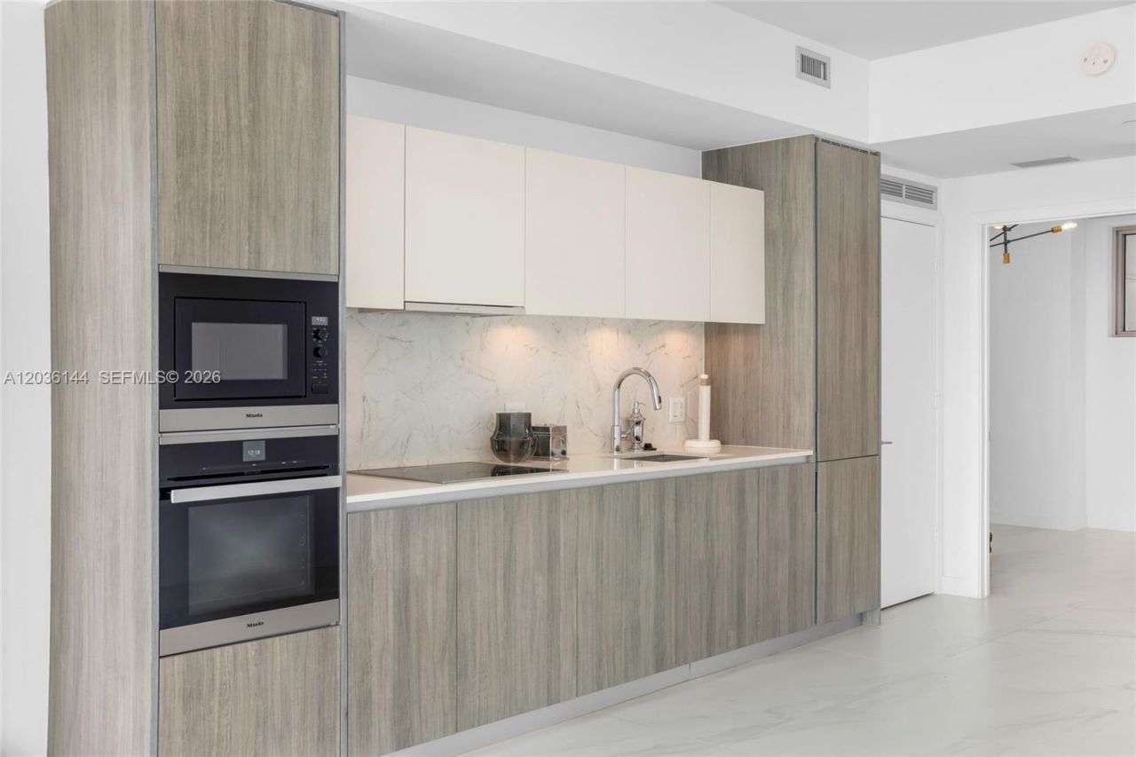 2900 NE 7th Ave, Unit 1806, Miami, FL 33137 Photo