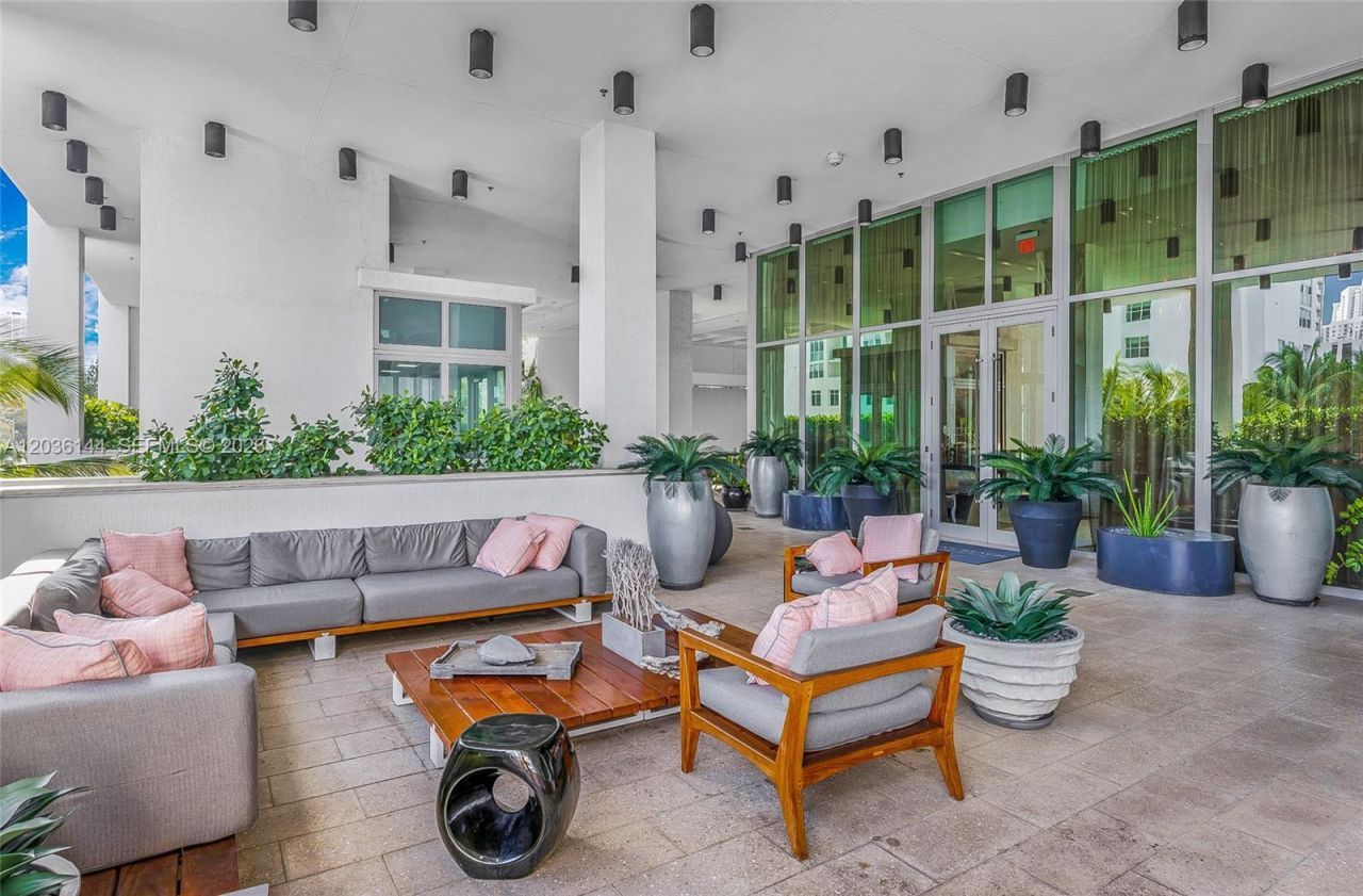 2900 NE 7th Ave, Unit 1806, Miami, FL 33137 Photo