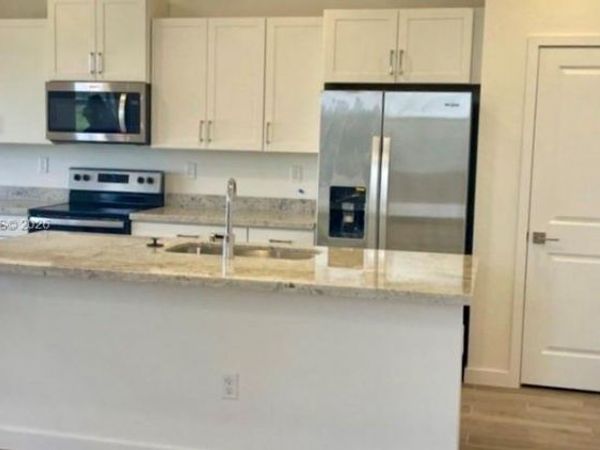 Unit 801, Homestead, FL 33034