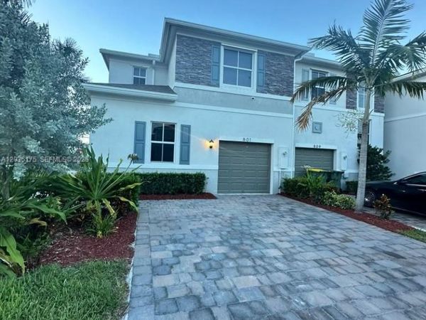 Unit 801, Homestead, FL 33034