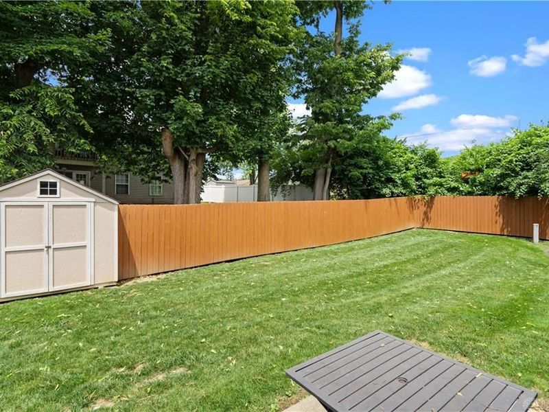 1818 Kenway Place, Middletown, OH 45044 Photo 11