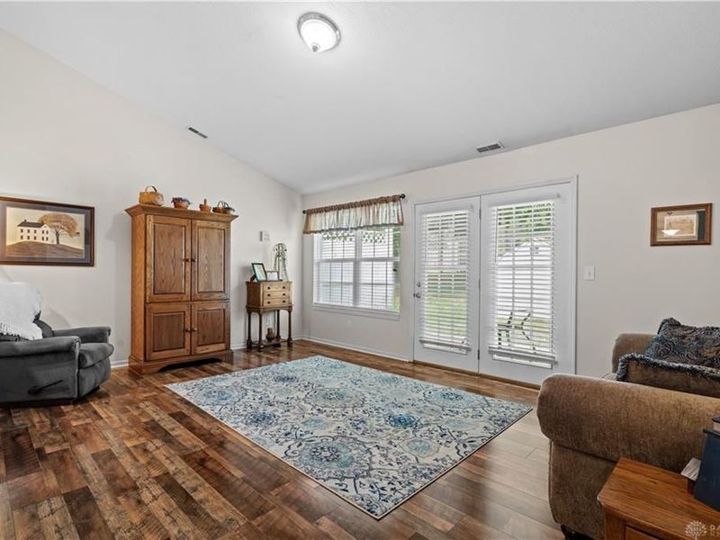 1818 Kenway Place, Middletown, OH 45044 Photo 2
