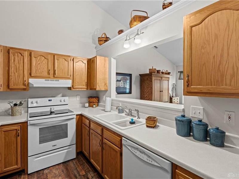 1818 Kenway Place, Middletown, OH 45044 Photo 4