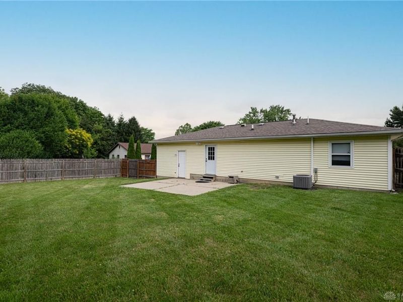 7905 Wescott Avenue, Mad River Township, OH 45324 Photo 22
