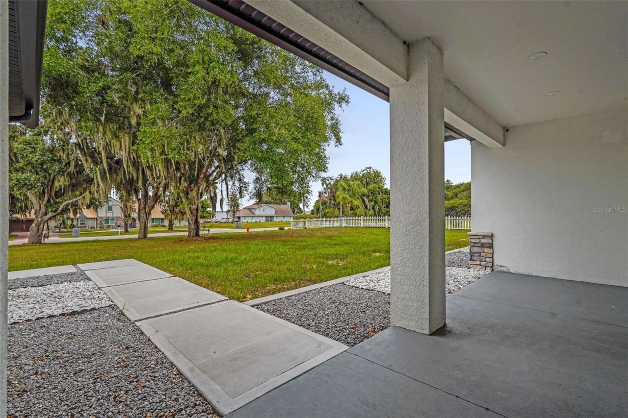 2510 Lake Front Drive, Lake Wales, FL 33898 Photo