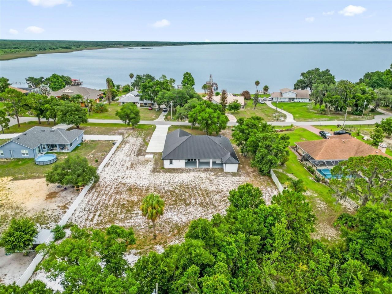 2510 Lake Front Drive, Lake Wales, FL 33898 Photo