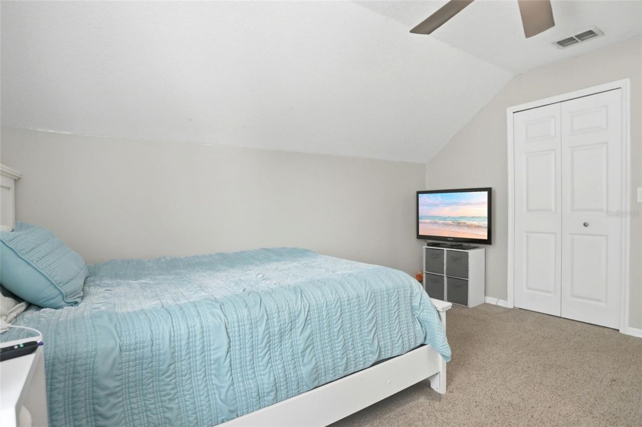 4114 Forest Island Drive, Orlando, FL 32826 Photo
