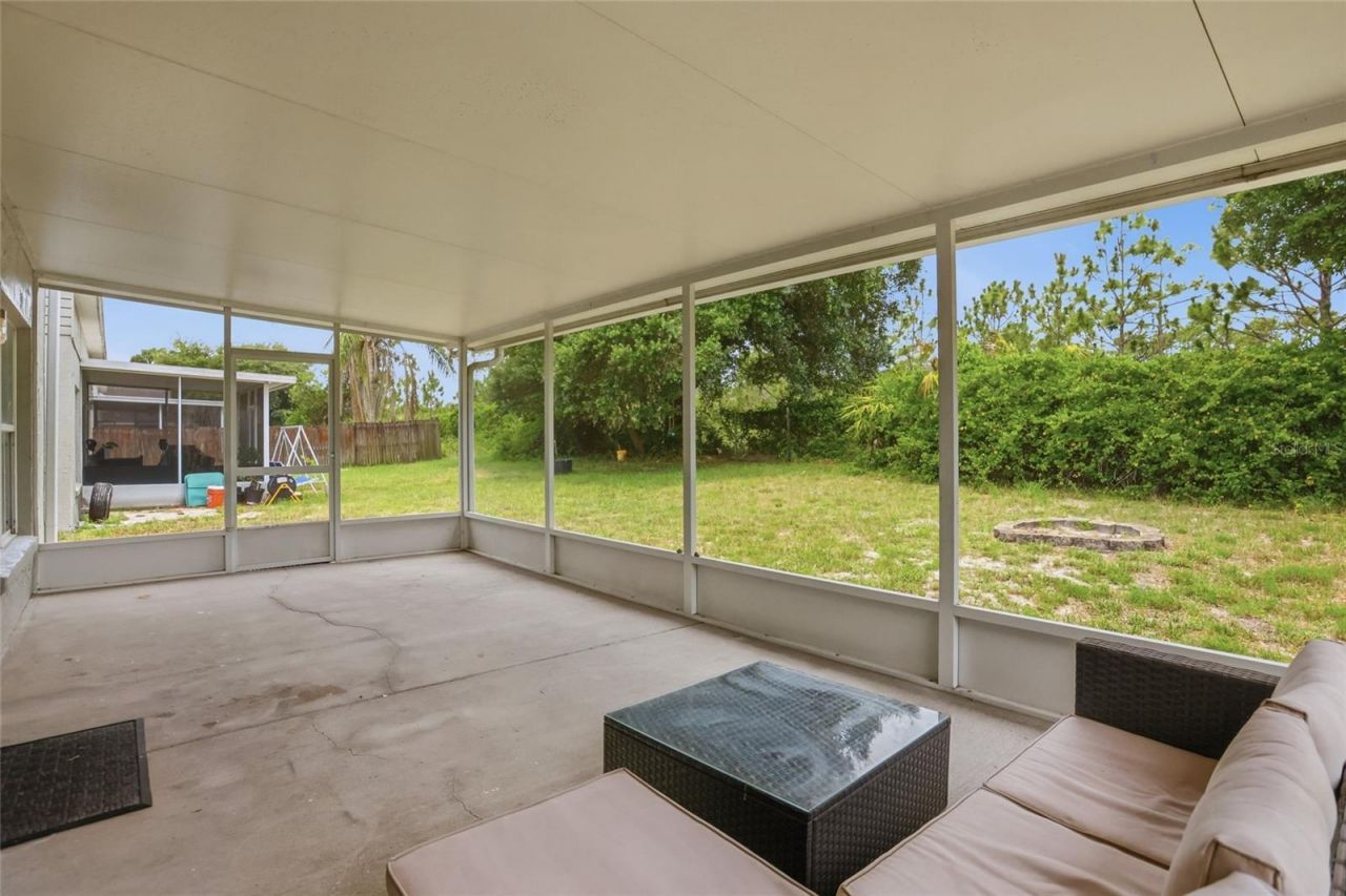 4114 Forest Island Drive, Orlando, FL 32826 Photo