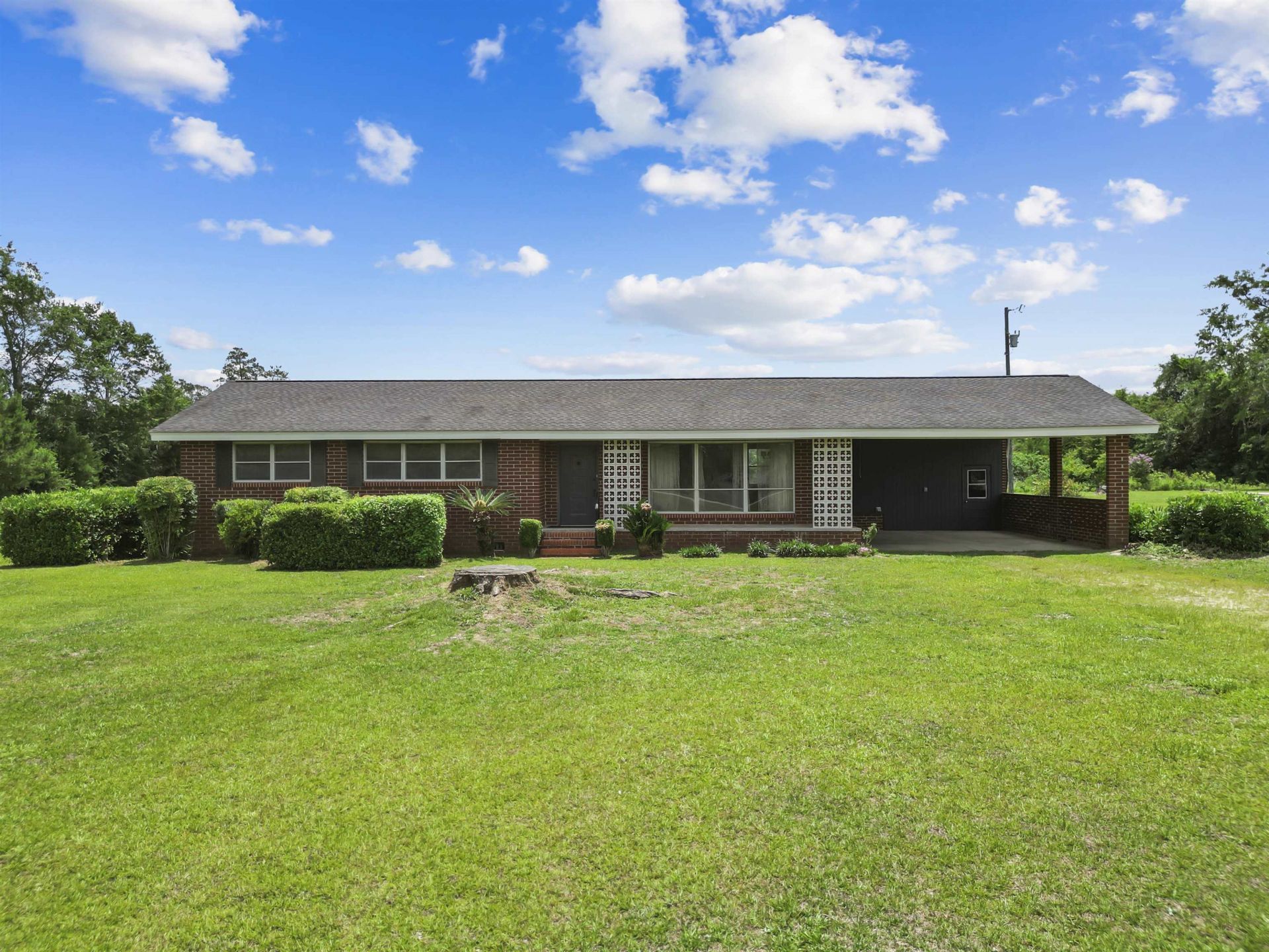 19395 SW Matthew Wood Road , Blountstown, FL 32424 Photo