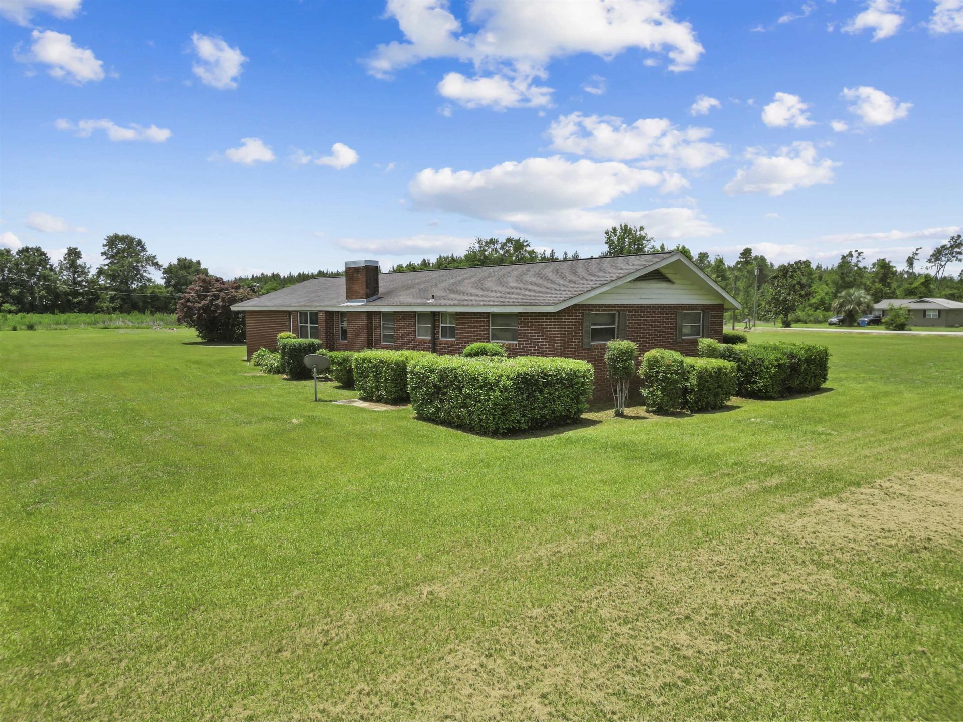 19395 SW Matthew Wood Road , Blountstown, FL 32424 Photo