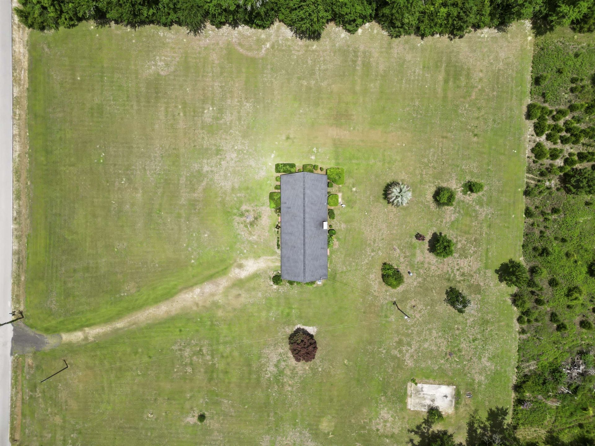 19395 SW Matthew Wood Road , Blountstown, FL 32424 Photo
