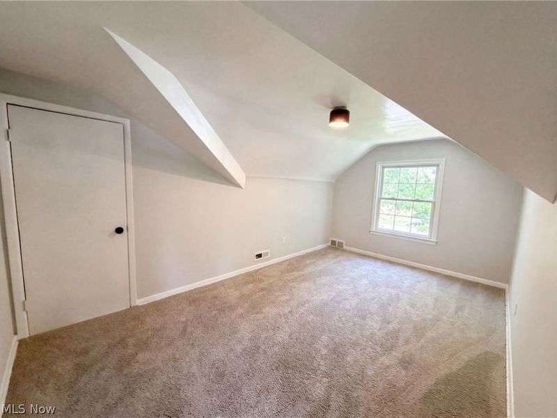 1384 Ford Road, Cleveland, OH 44124 Photo 11