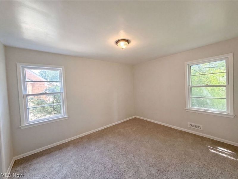 1384 Ford Road, Cleveland, OH 44124 Photo 7
