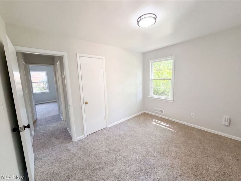 1384 Ford Road, Cleveland, OH 44124 Photo 8