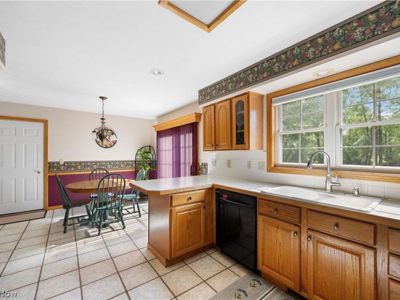1312 Evelyn Lane, Akron, OH 44306 Photo 23