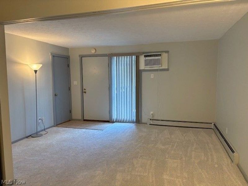 1611 Treetop Trail, Unit B, Akron, OH 44313 Photo 4