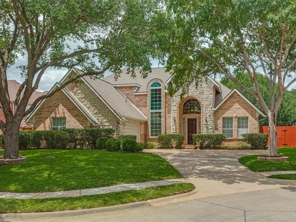 2700 Lake Breeze Lane, Flower Mound, TX 75022