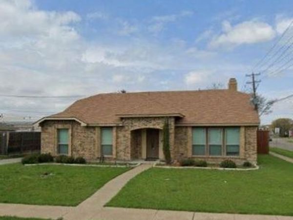9445 Willard Street, Rowlett, TX 75088