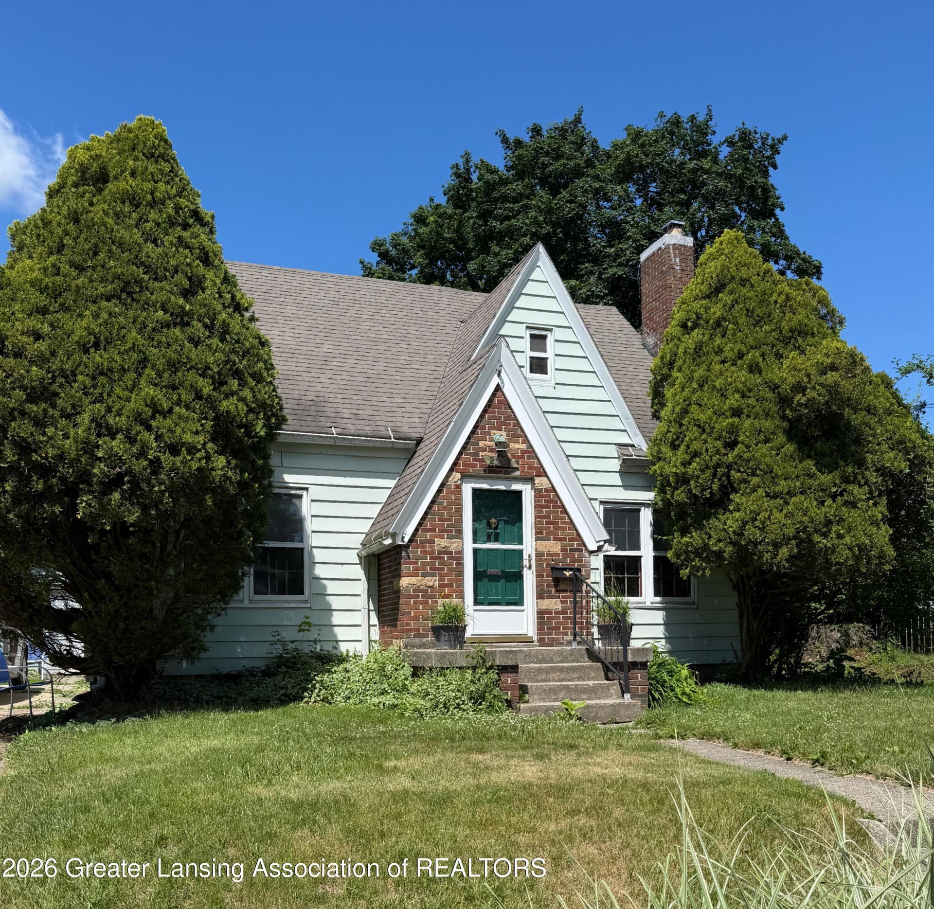 2508 S Harding Avenue, Lansing, MI 48910 Main Photo