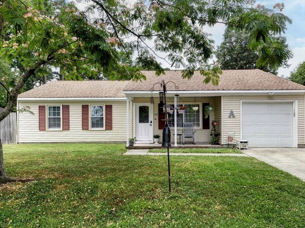 117 Sandy Lake Drive , Hampton, VA 23666