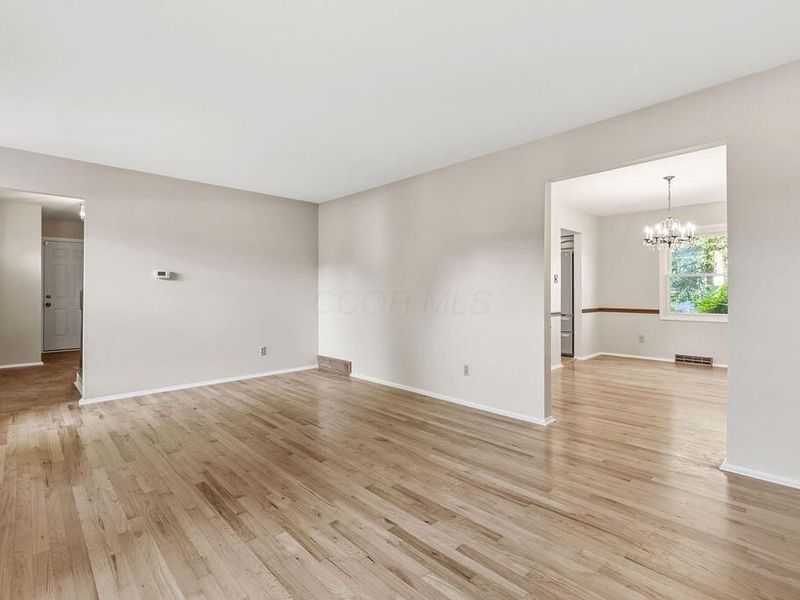 318 Apache Circle , Westerville, OH 43081 Photo 17