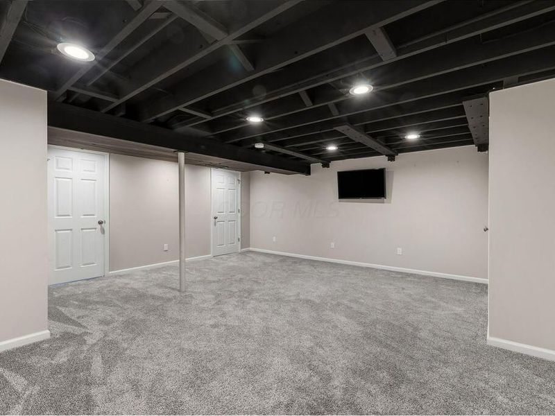 318 Apache Circle , Westerville, OH 43081 Photo 51