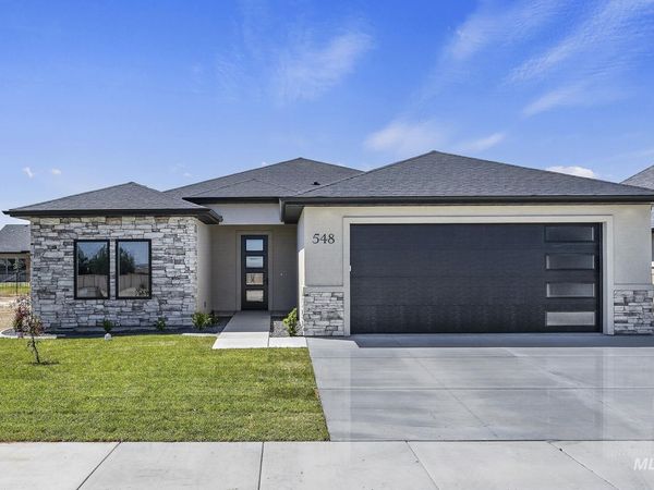 548 Canyon Falls Dr, Twin Falls, ID 83301