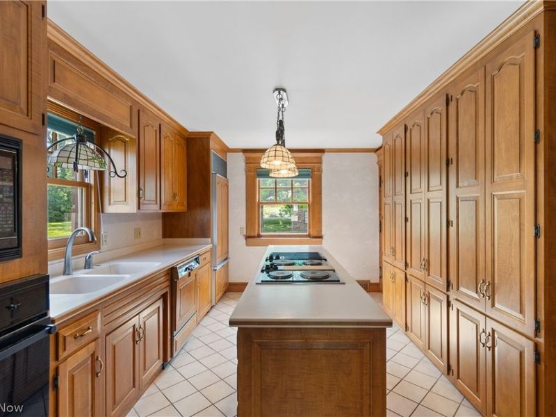13113 Cleveland Avenue NW, Uniontown, OH 44685 Photo 32