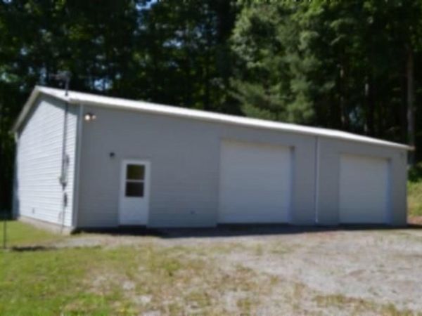 318 Rock Springs Rd, Celina, TN 38551