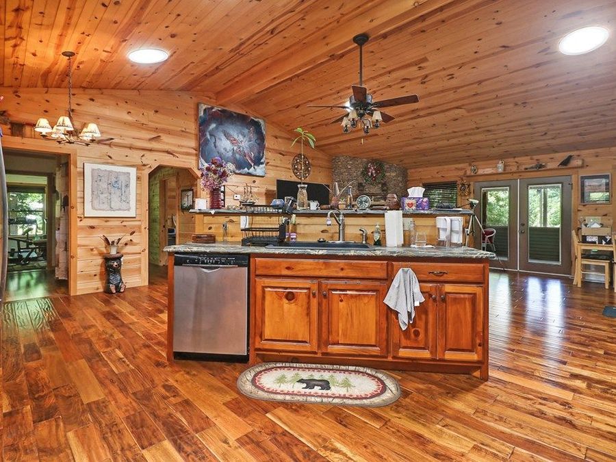 Property Image 37