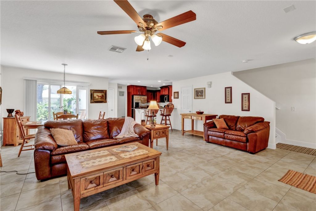 1660 Pointe West Way, Unit 1660, Vero Beach, FL 32966 Photo