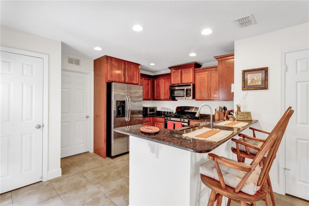 1660 Pointe West Way, Unit 1660, Vero Beach, FL 32966 Photo