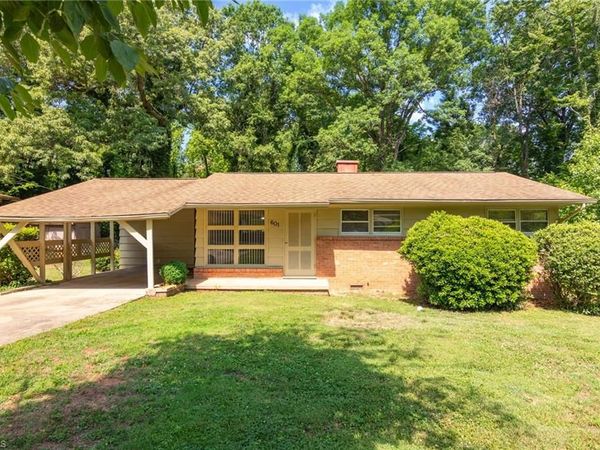 601 Roberts Street , Eden, NC 27288