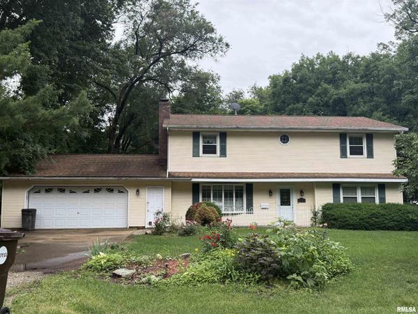 1533 HICKORY POINT Road, Metamora, IL 61548