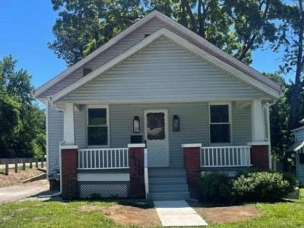 408 S 15th Street , Belleville, IL 62220