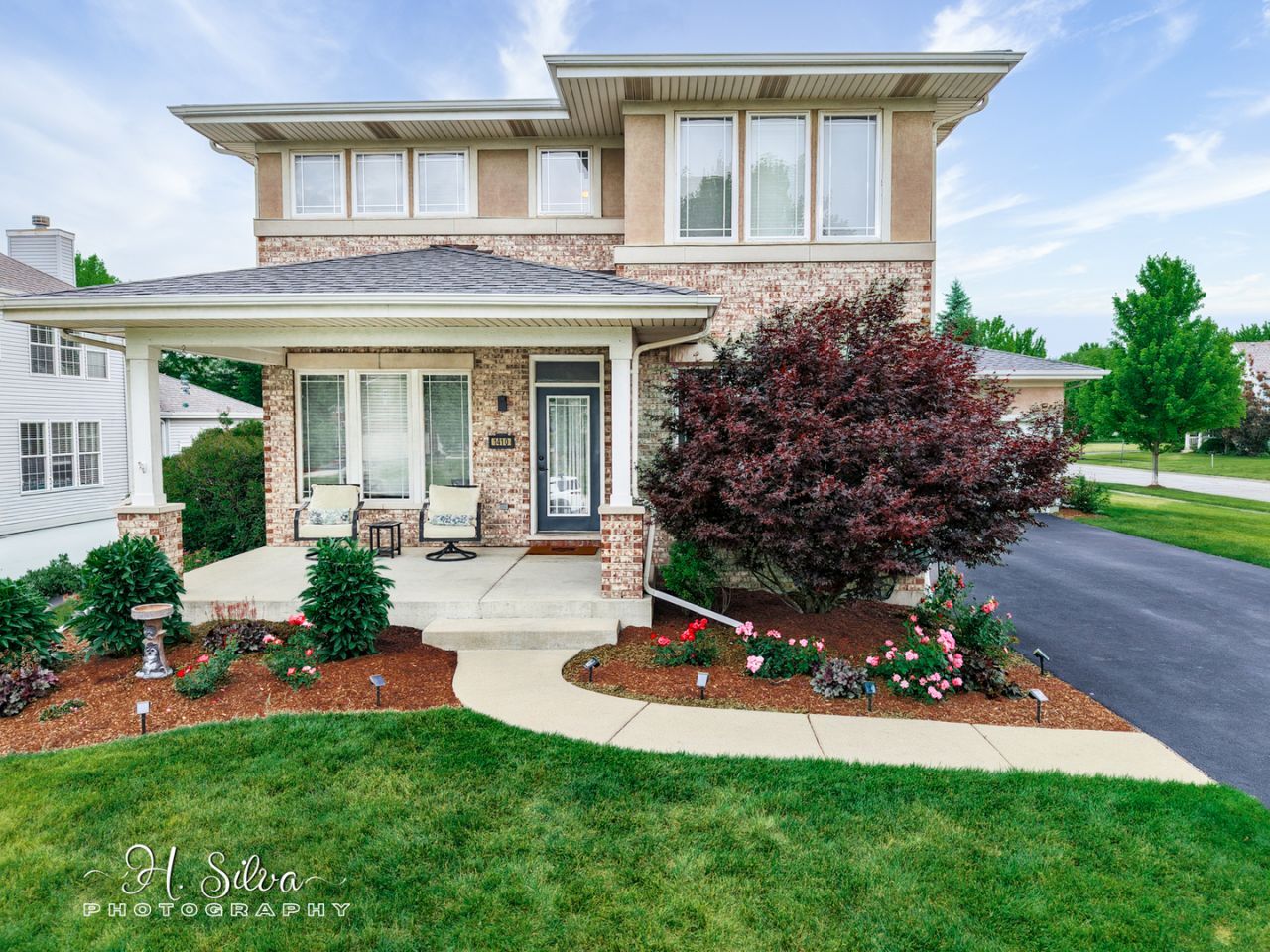 1410 Grand Pointe Boulevard , West Dundee, IL 60118