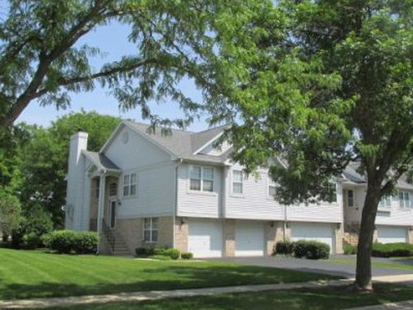 9336 Waterfall Glen Boulevard , Darien, IL 60561