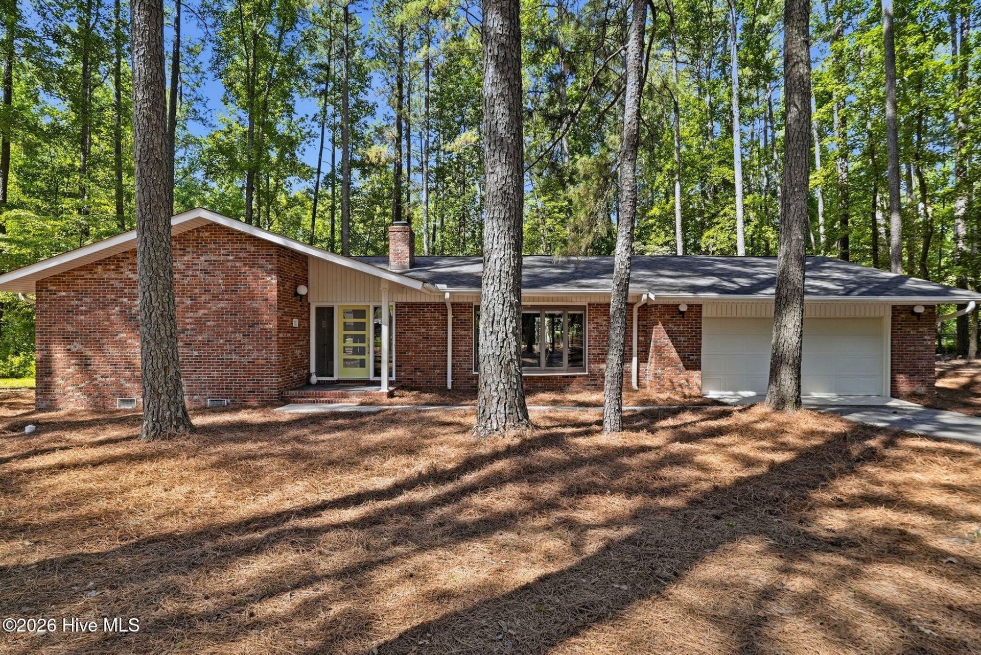 228 Heather Lane, Southern Pines, NC 28387 Main Photo