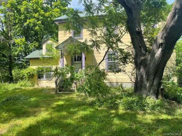 2228 State Route 203 , Chatham, NY 12037