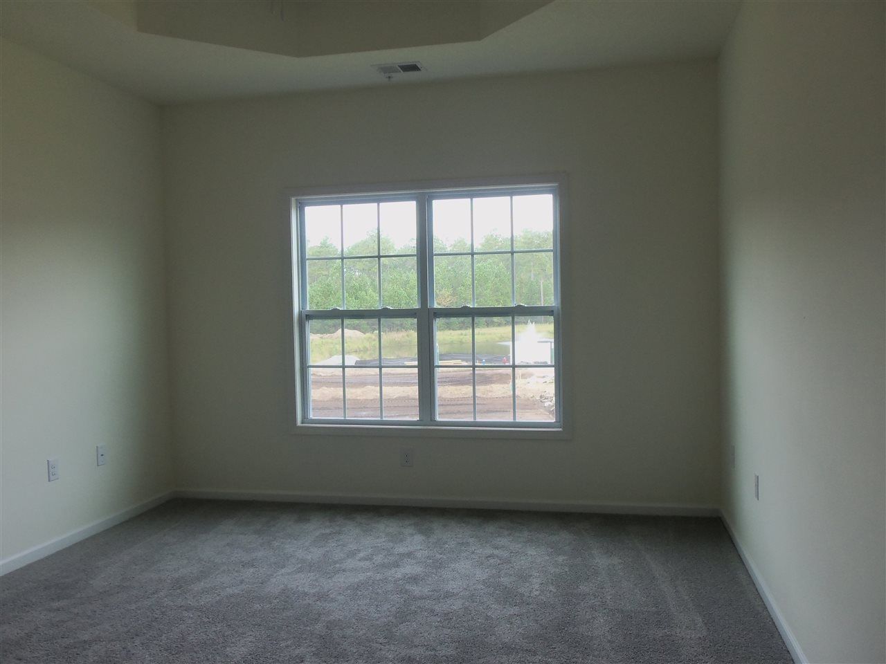 1144 Freeboard St. Photo 17