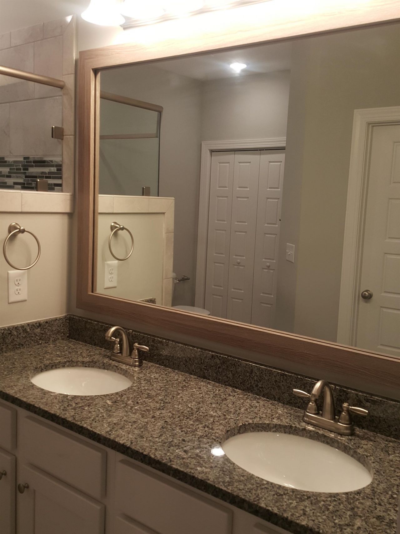 1144 Freeboard St. Photo 34