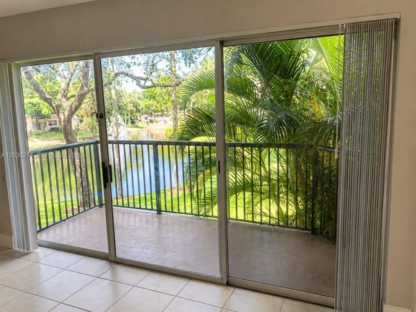 8741 Wiles Rd , Unit 204, Coral Springs, FL 33067