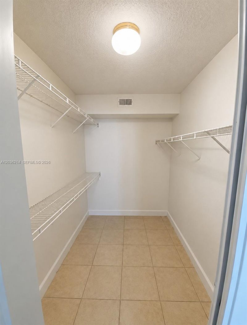 8741 Wiles Rd , Unit 204, Coral Springs, FL 33067 Photo