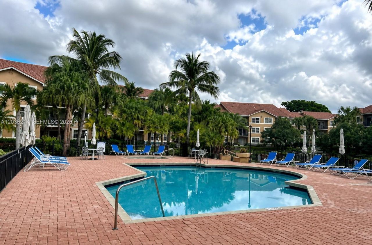 8741 Wiles Rd , Unit 204, Coral Springs, FL 33067 Photo