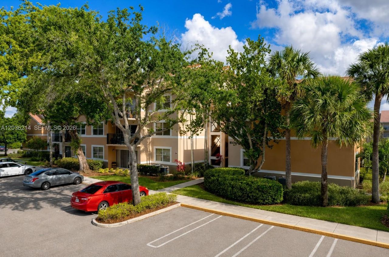 8741 Wiles Rd , Unit 204, Coral Springs, FL 33067 Photo