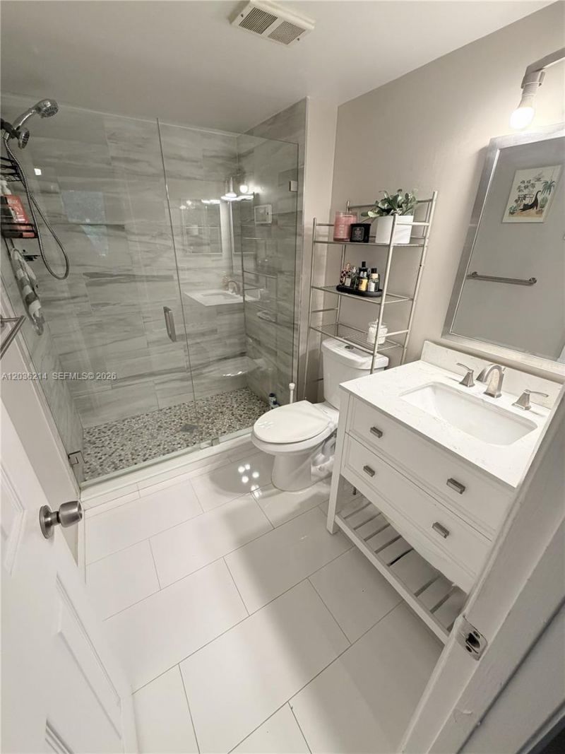 8741 Wiles Rd , Unit 204, Coral Springs, FL 33067 Photo