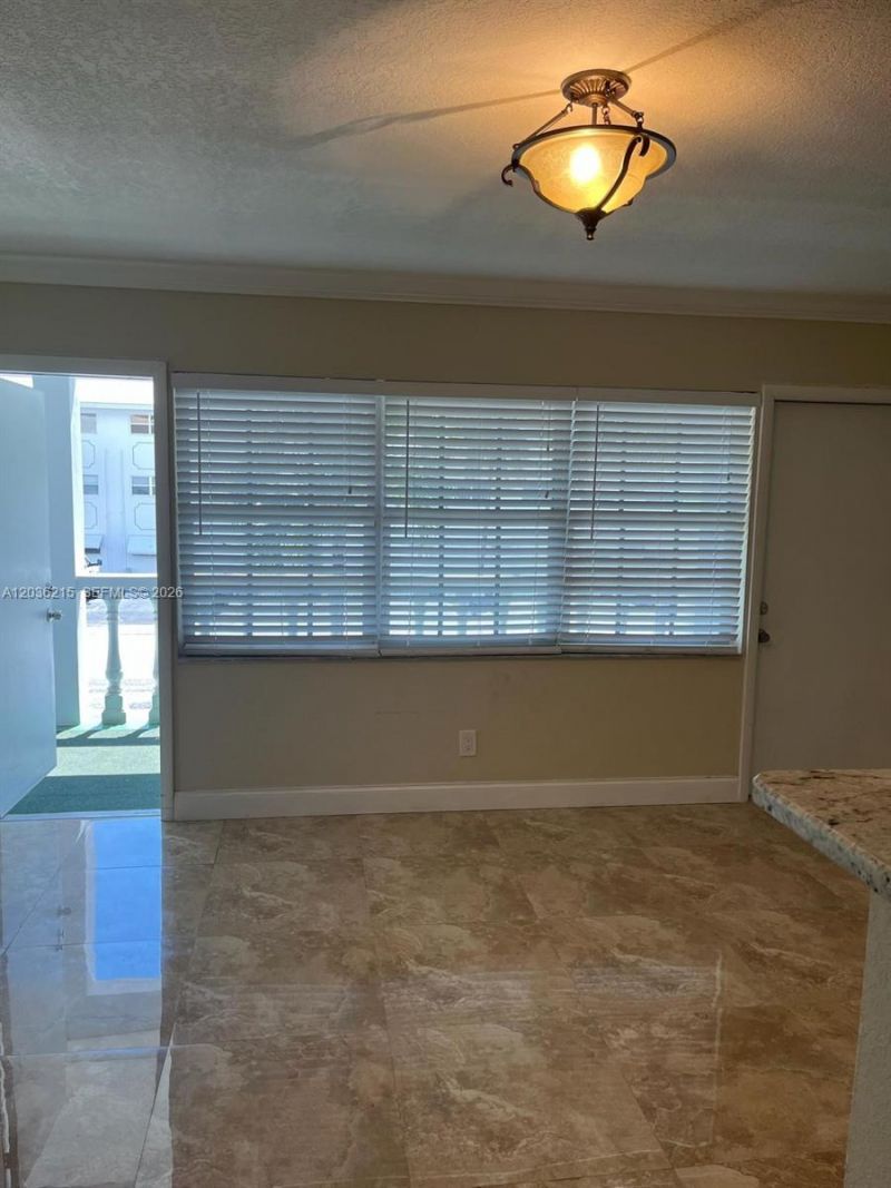 5201 NE 24th Ter, Unit A206, Fort Lauderdale, FL 33308 Photo