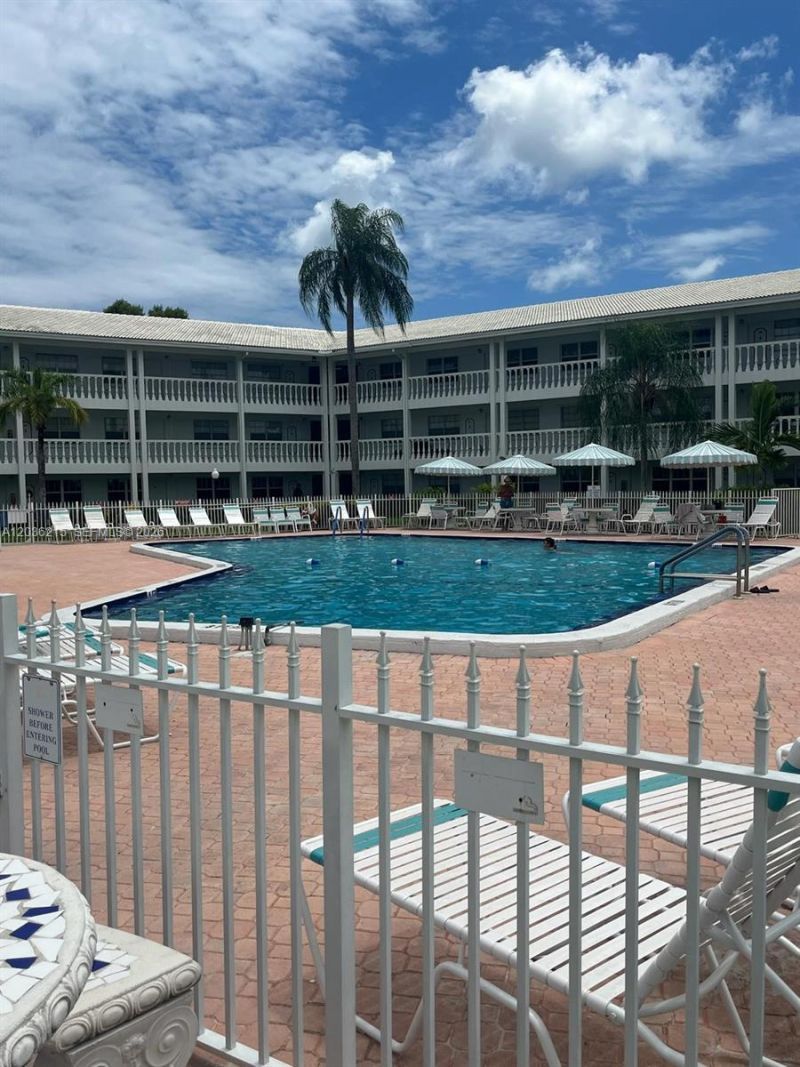 5201 NE 24th Ter, Unit A206, Fort Lauderdale, FL 33308 Photo