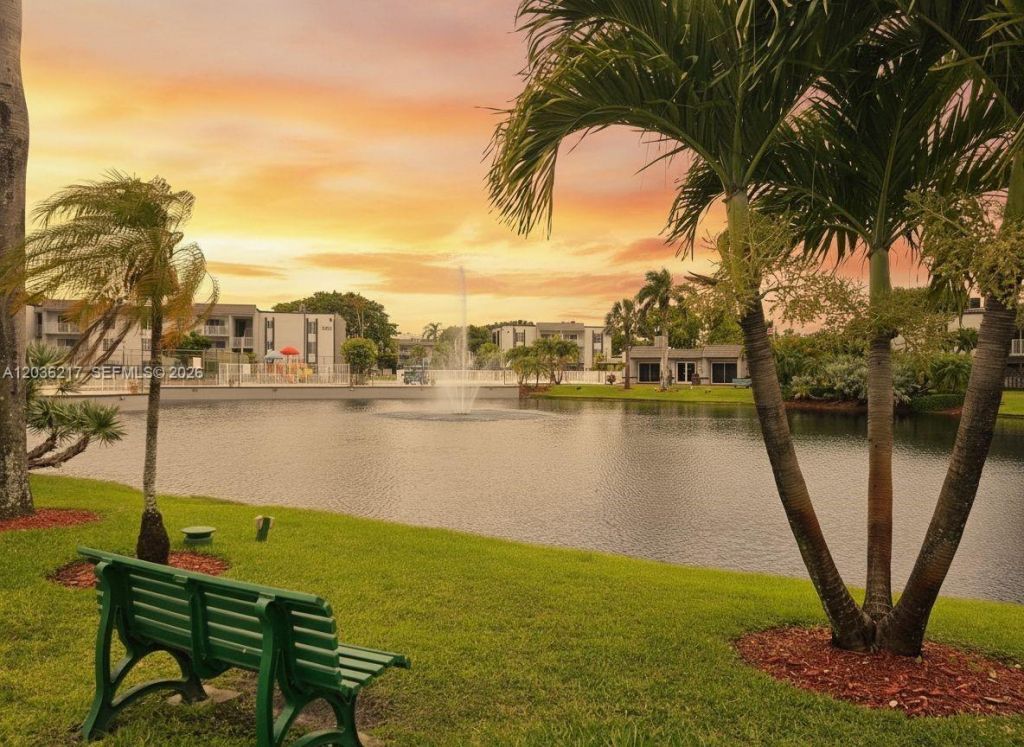 4810 NW 79th Ave, Unit 202, Doral, FL 33166 Photo